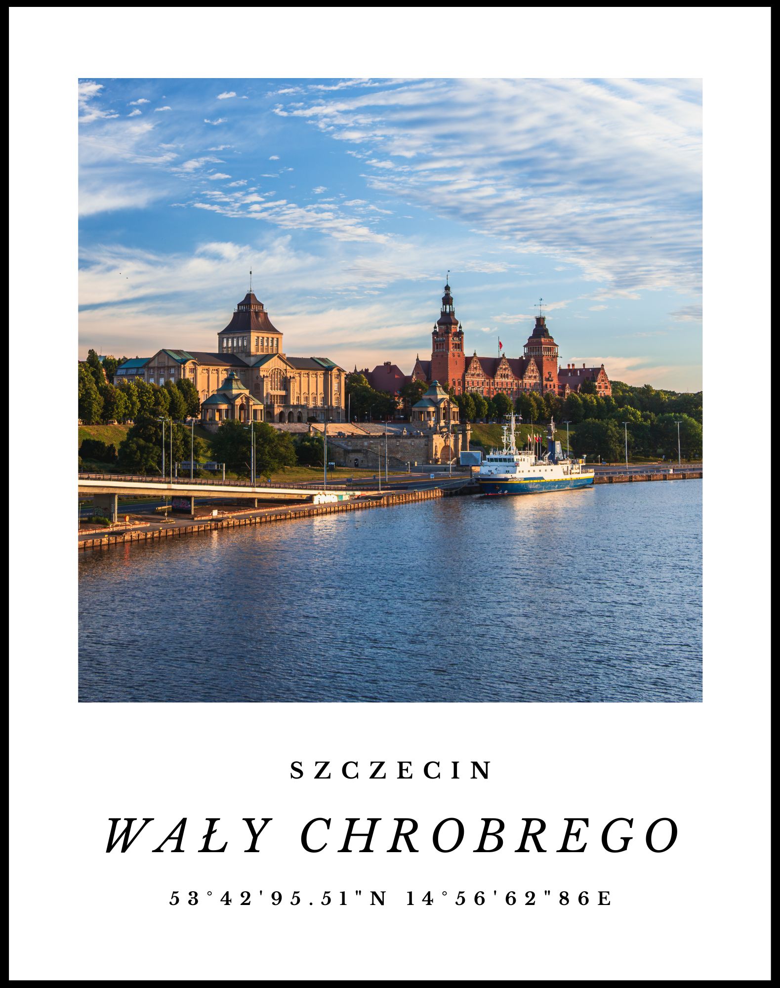 Magnes w kształcie polaroida ze zdjęciem Wałów Chrobrego w Szczecinie.